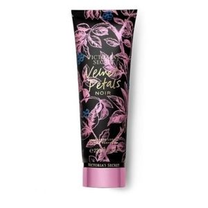 Victoria's Secret Velvet Petals Noir Body Lotion *discontinued*